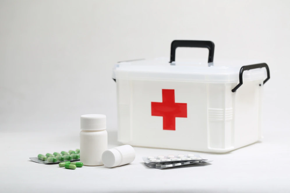 Things to make sure of before considering medical courier service