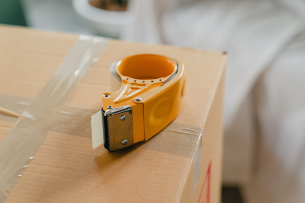 A Courier's Guide to International Shipping: 10 Best Practices